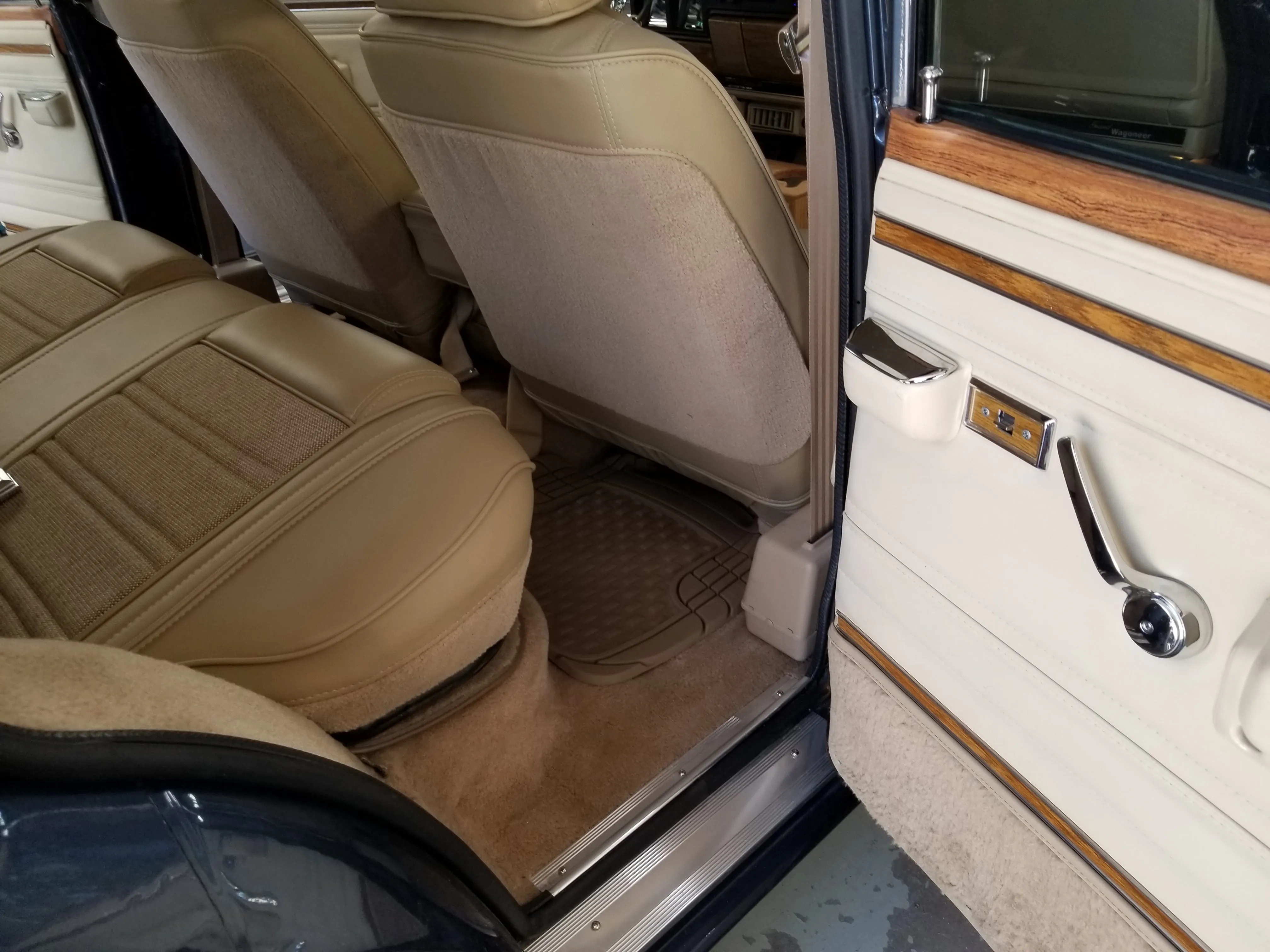 1990 - "Final Series" JEEP GRAND WAGONEER - 4X4 - Bl #2151 - AVAILABLE in '25
