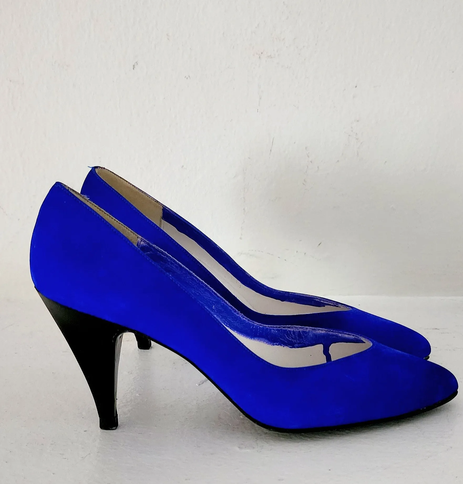 80s Blue Suede Pumps Stuart Weitzman Shoes Heels 6.5