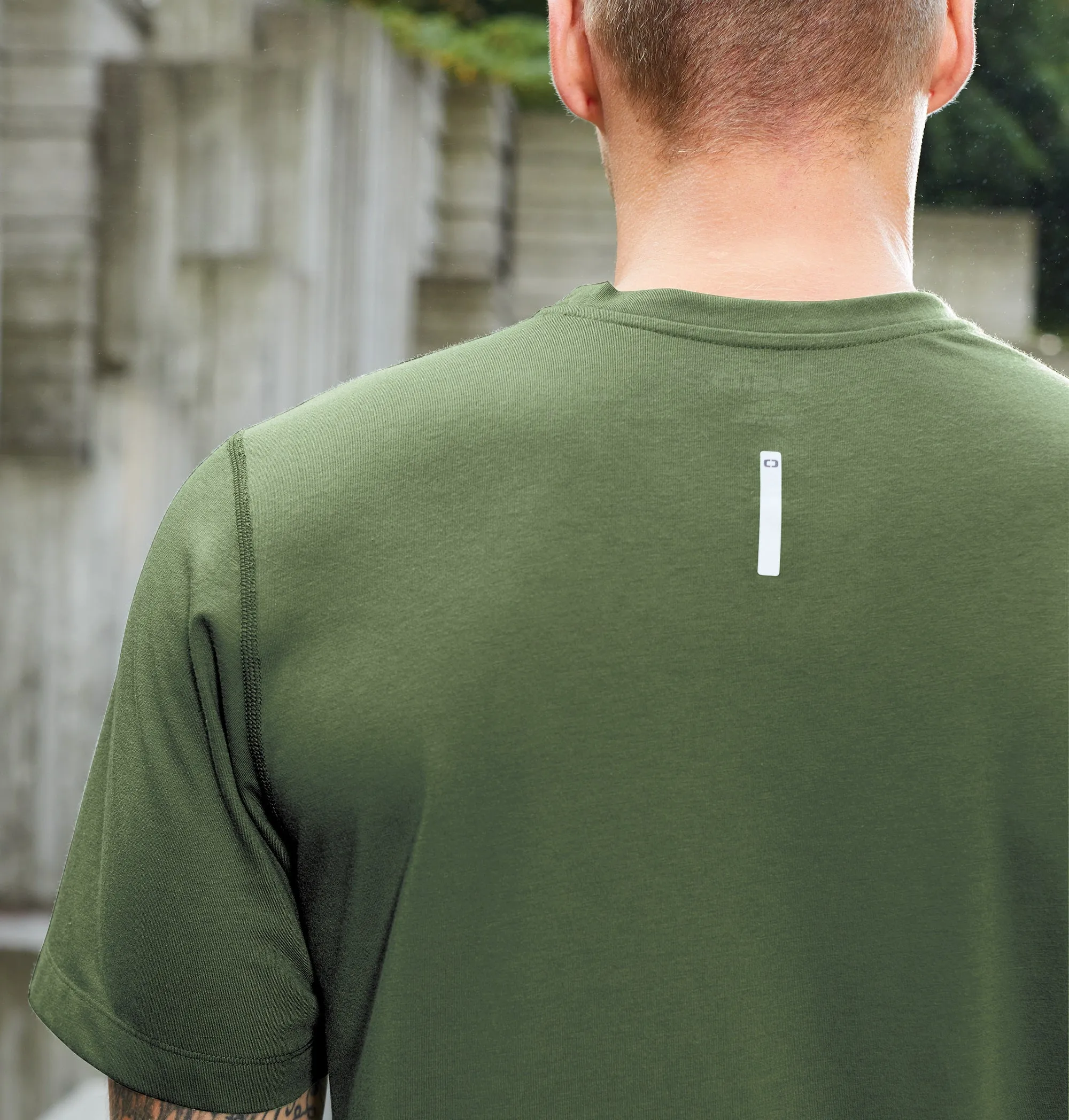 A1961M Mens Peak Tee
