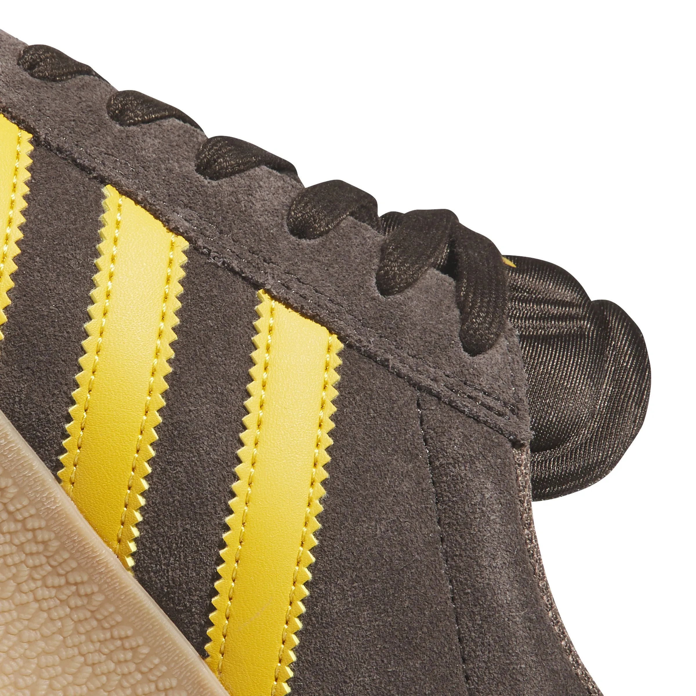 Adidas - GAZELLE ADV - Dark Brown / Preloved Yellow / Earth Strata