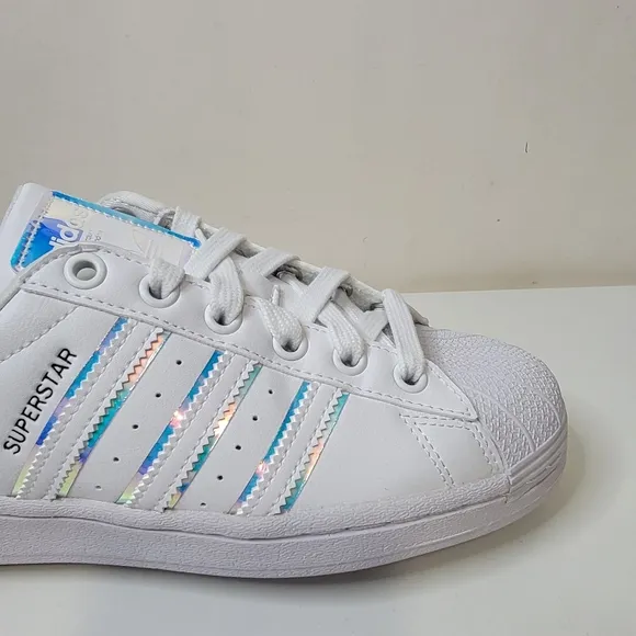 adidas SUPERSTAR J Ftwwht/Ftwwht/Cblack  GV8899