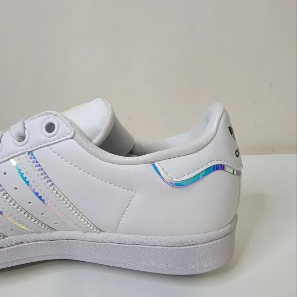 adidas SUPERSTAR J Ftwwht/Ftwwht/Cblack  GV8899