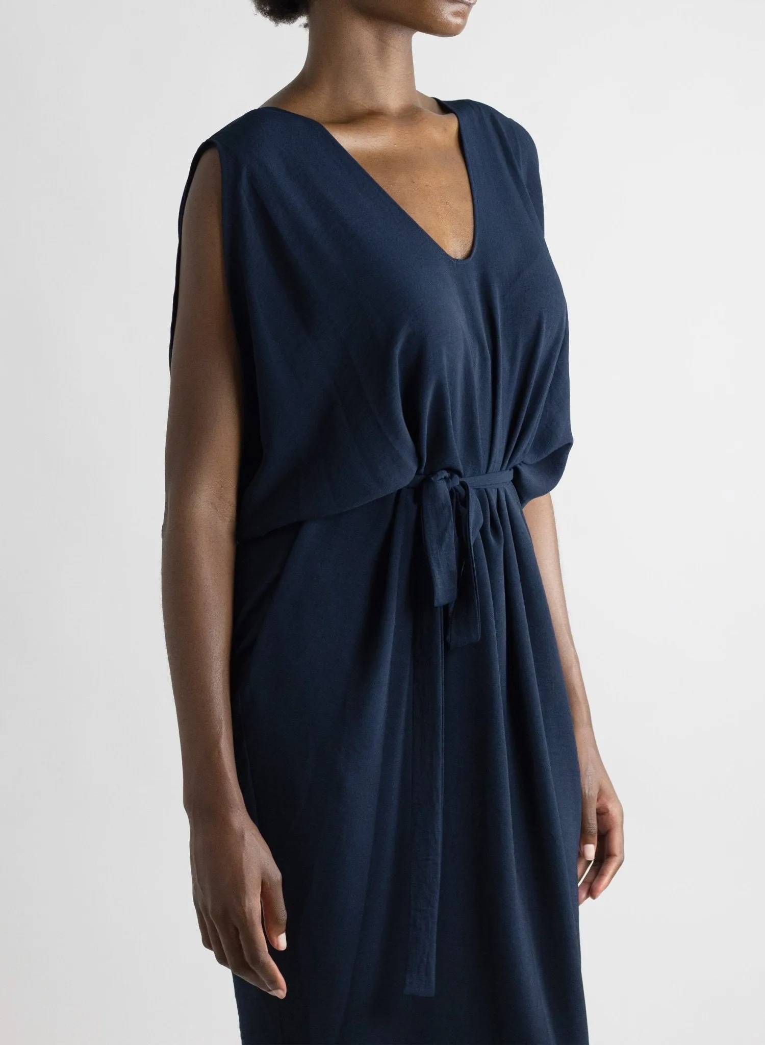 Airflow Gown - Navy