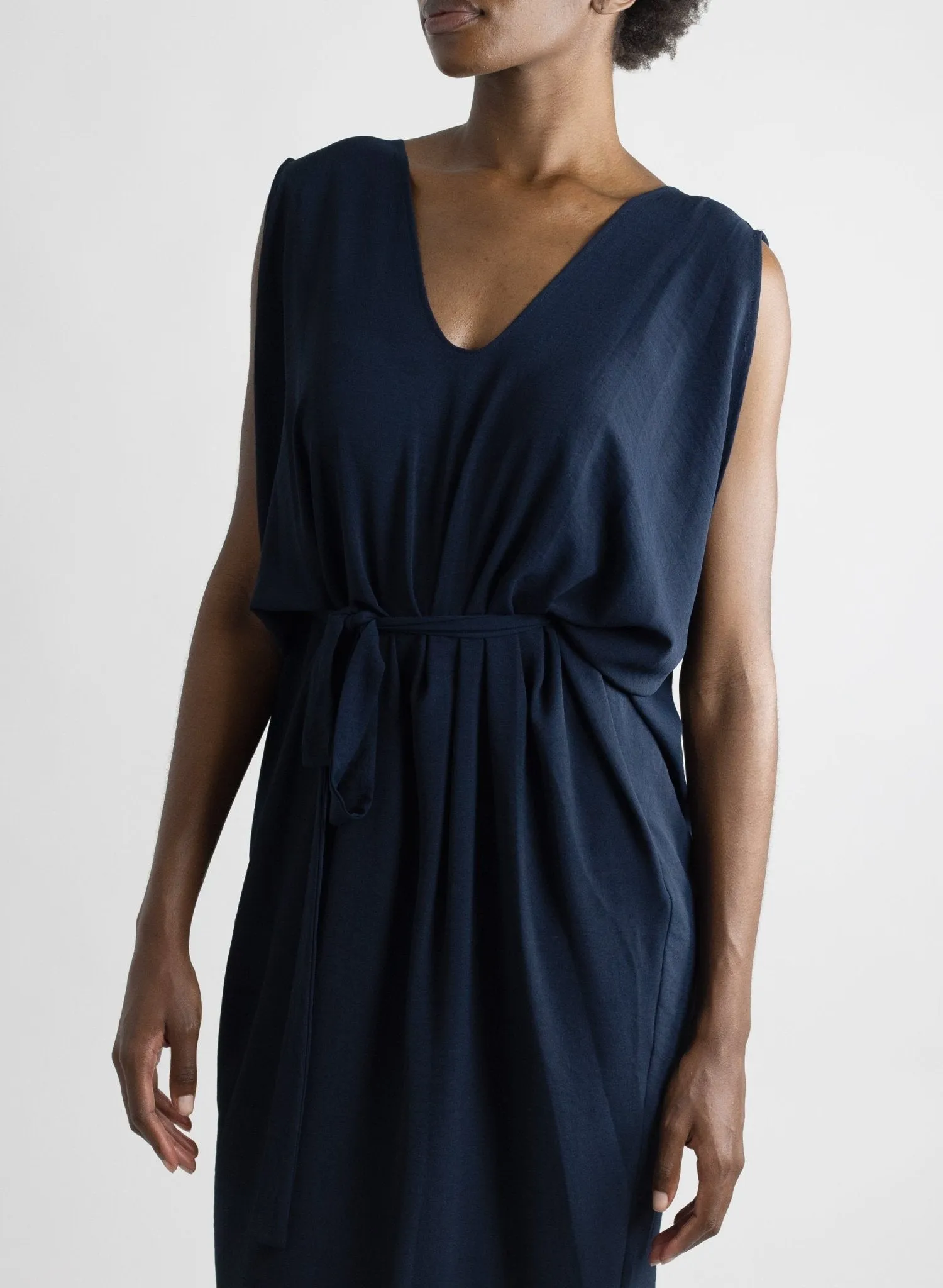 Airflow Gown - Navy