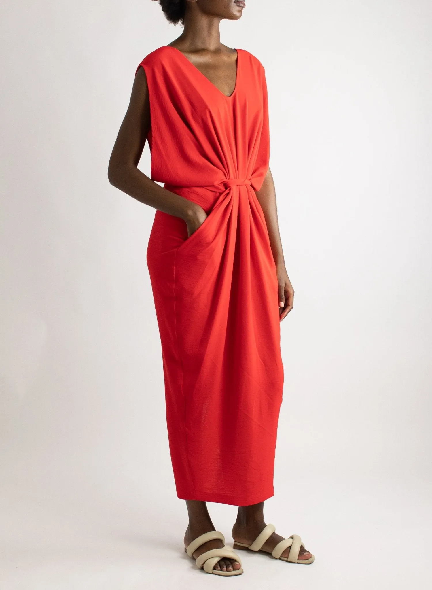 Airflow Gown - Scarlet