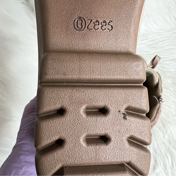 Bzees Brooklyn Washable Booties Lace Up Beige Fabric Size 11M