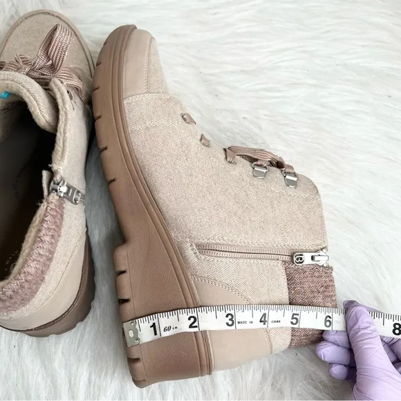 Bzees Brooklyn Washable Booties Lace Up Beige Fabric Size 11M