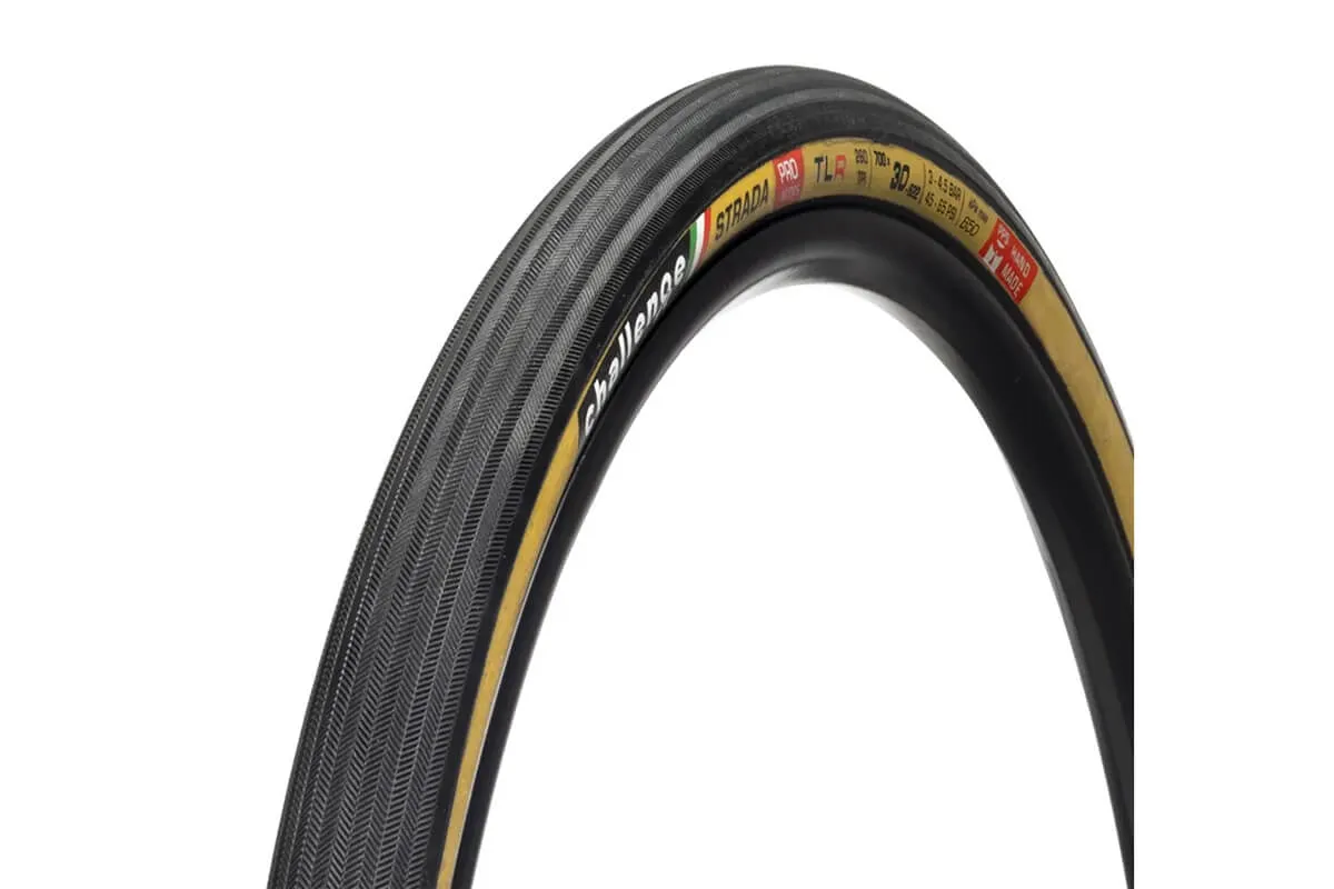 Challenge Strada Pro Handmade Tubeless Ready Road Tyre