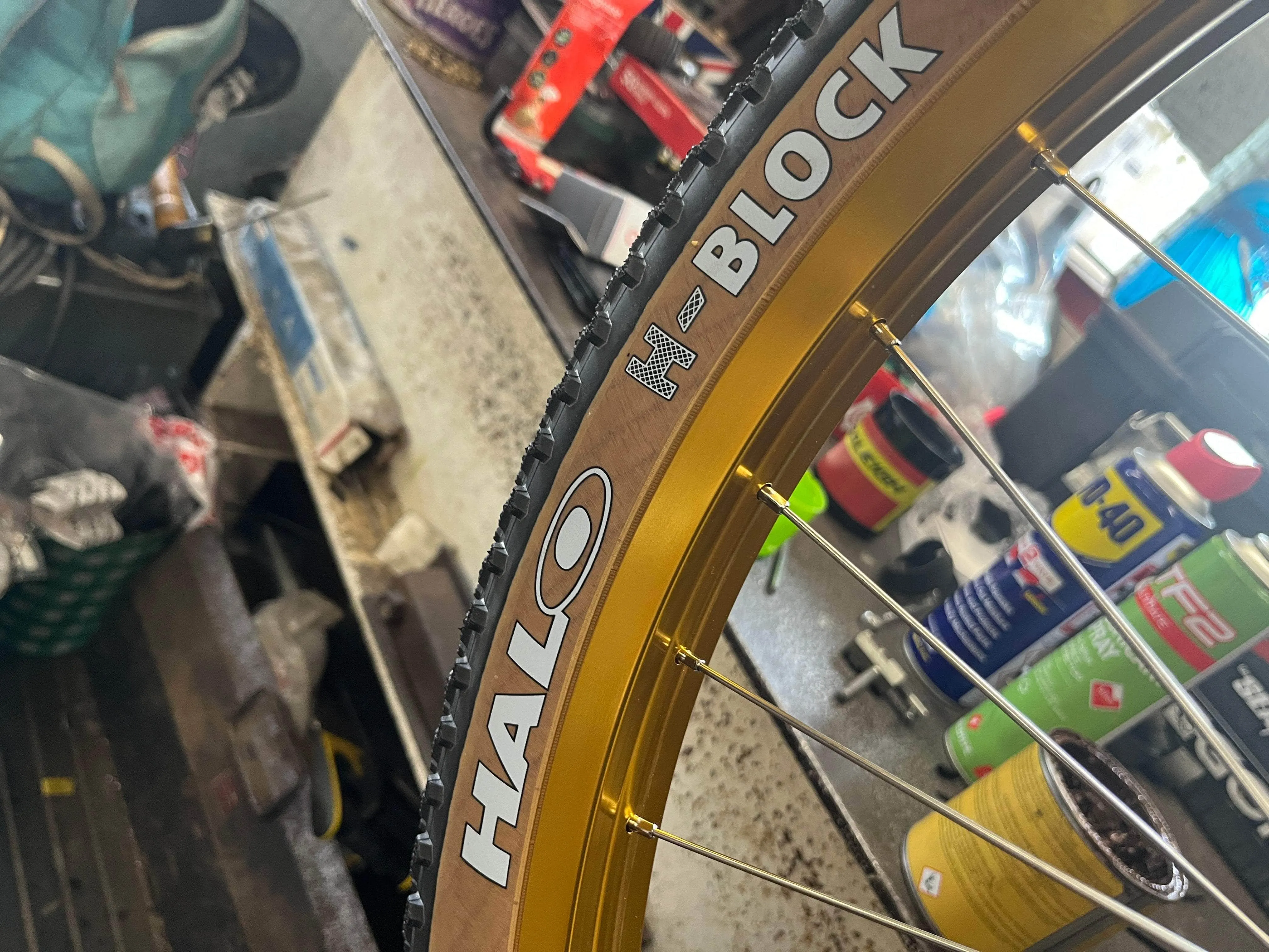 Halo H-Block 26 Inch Tyre