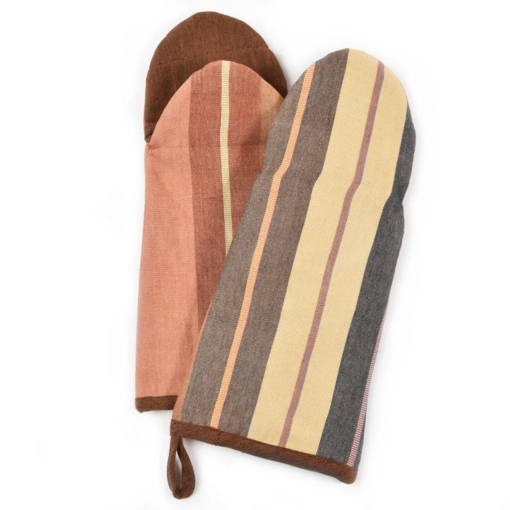 Hand Woven Barbecue Mitt | Wide Caramel