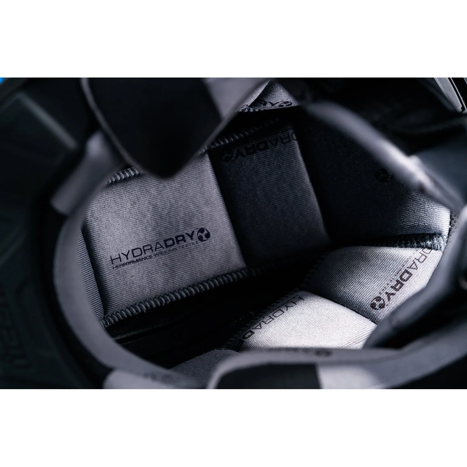 ICON Airflite™ Omnicrux MIPS® Helmet