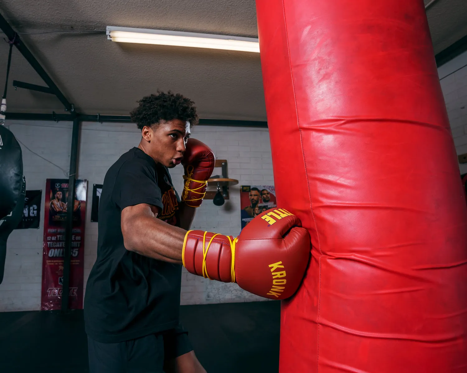 KRONK Boxing Gym Lace-Up Training Boxing Gloves