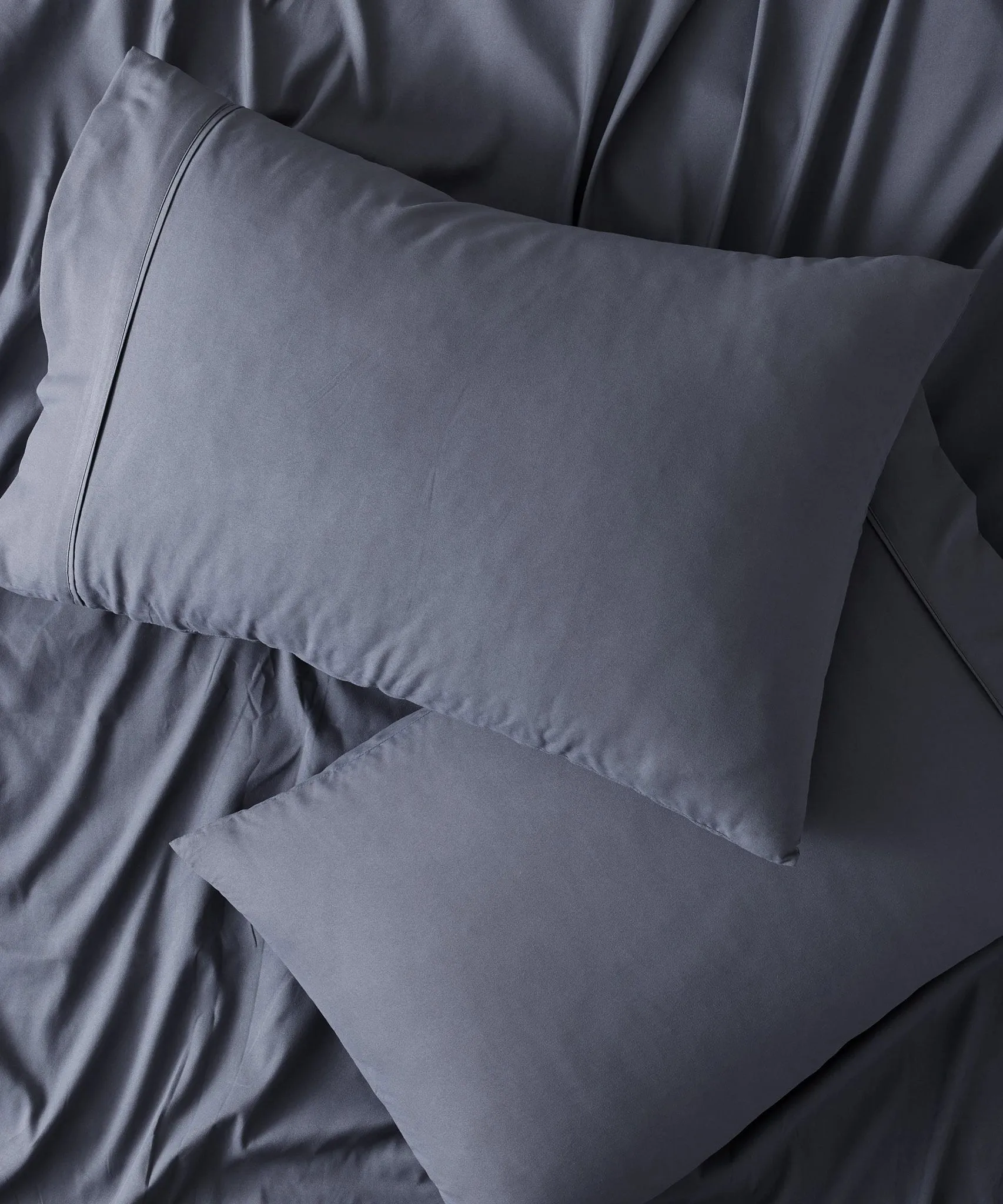 Lane Solid Cotton Cooling Pillowcase Set