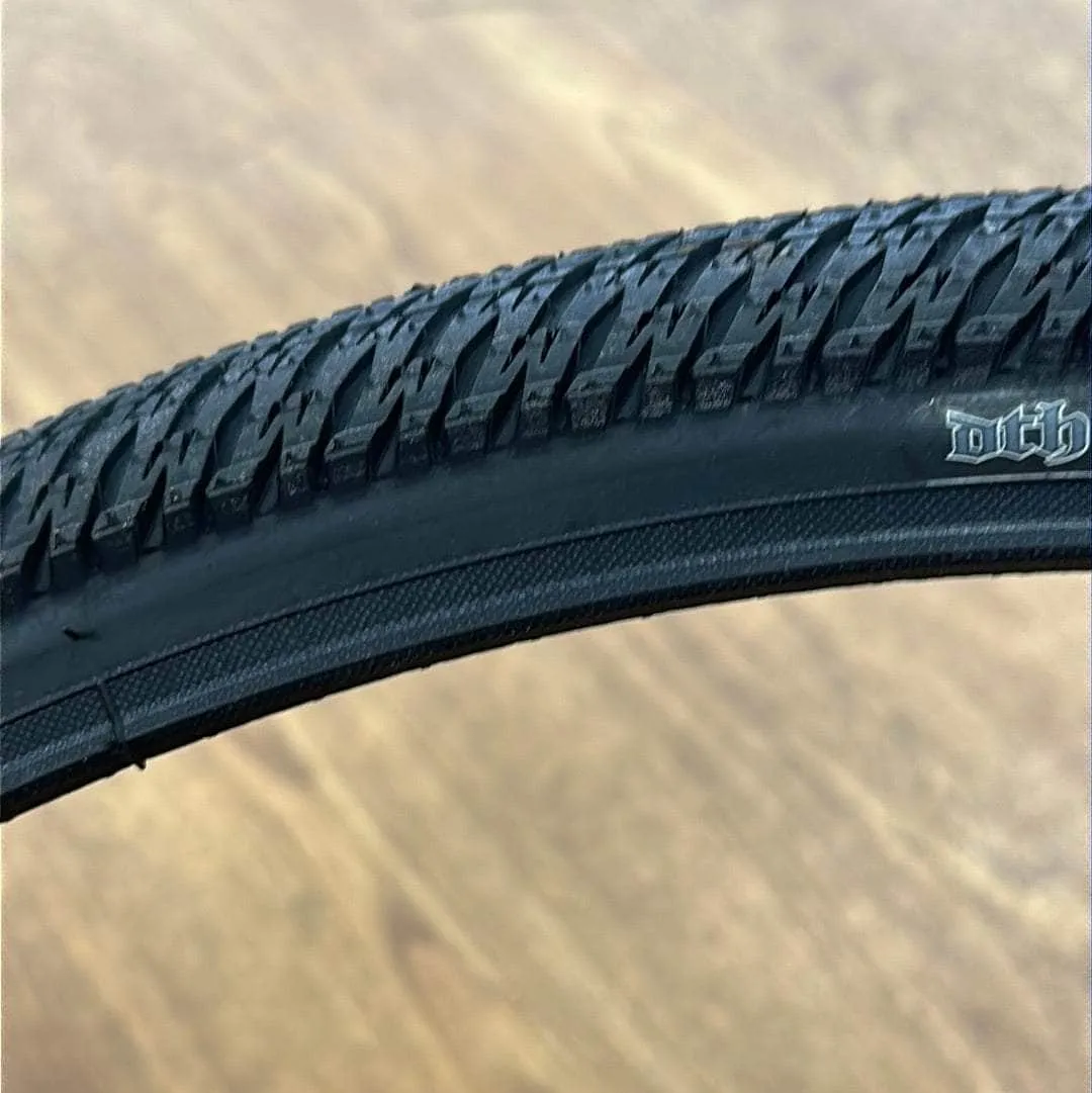 Maxxis DTH 120 TPI Wire EXO 20" Tyre