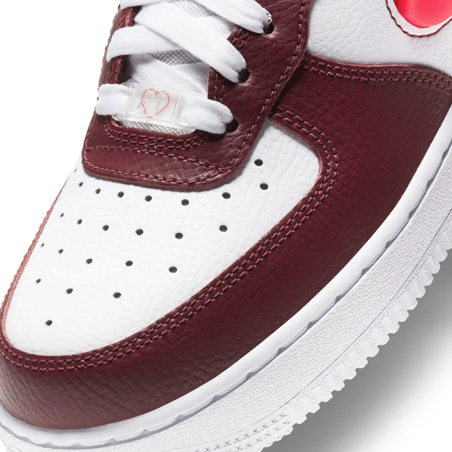 NIKE Air Force '01 SE CV8482-600