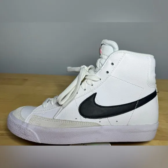 Nike Blazer Mid '77