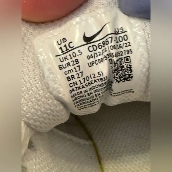 Nike Kid’s White Air Max 90 11c