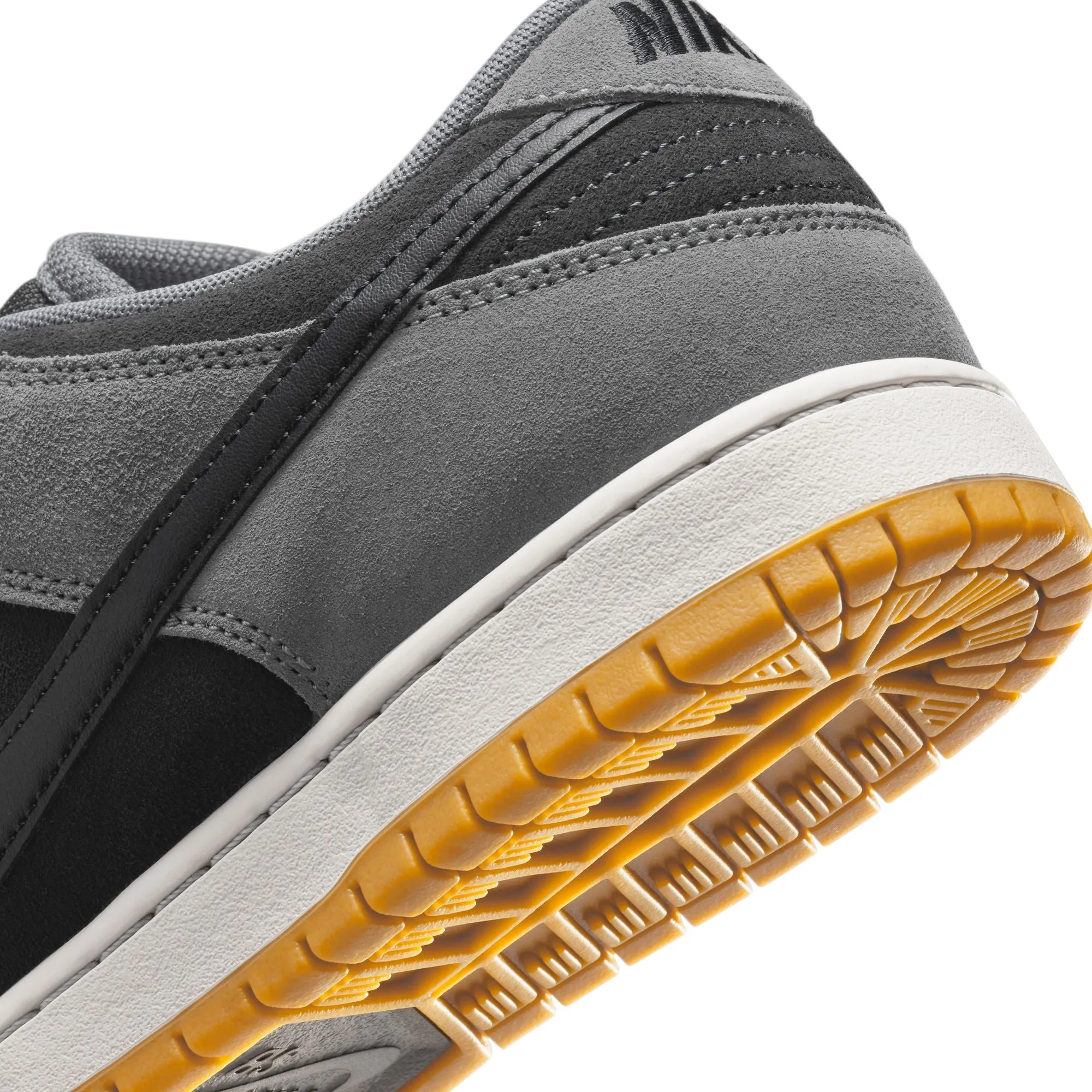 Nike SB Dunk Low Pro Dark Smoke Grey / Black