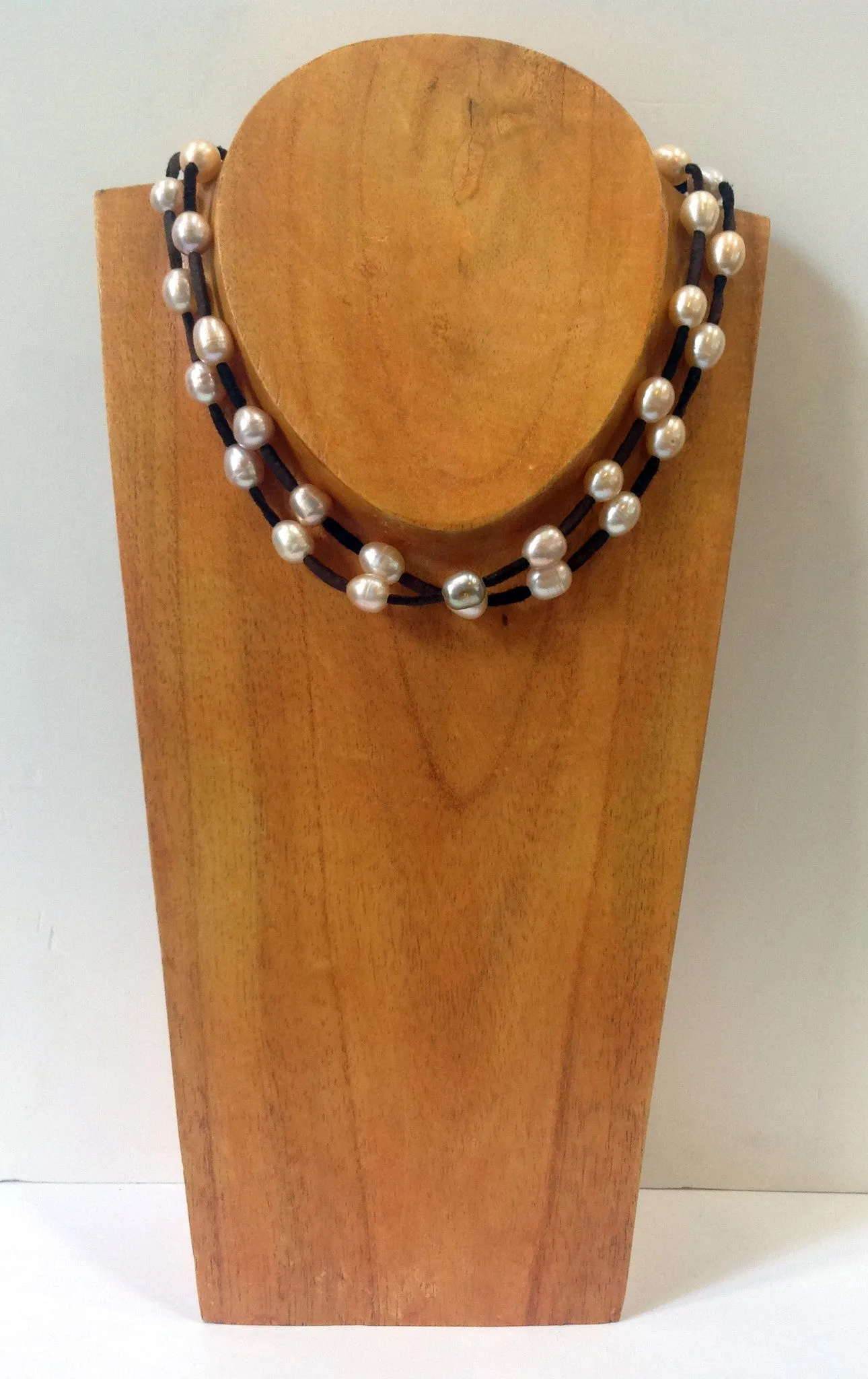 "Night on the Town" Freshwater Pearl Necklace