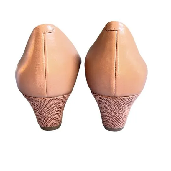 Rockport Total Motion TruTech Wedge Leather Heels Size 6.5