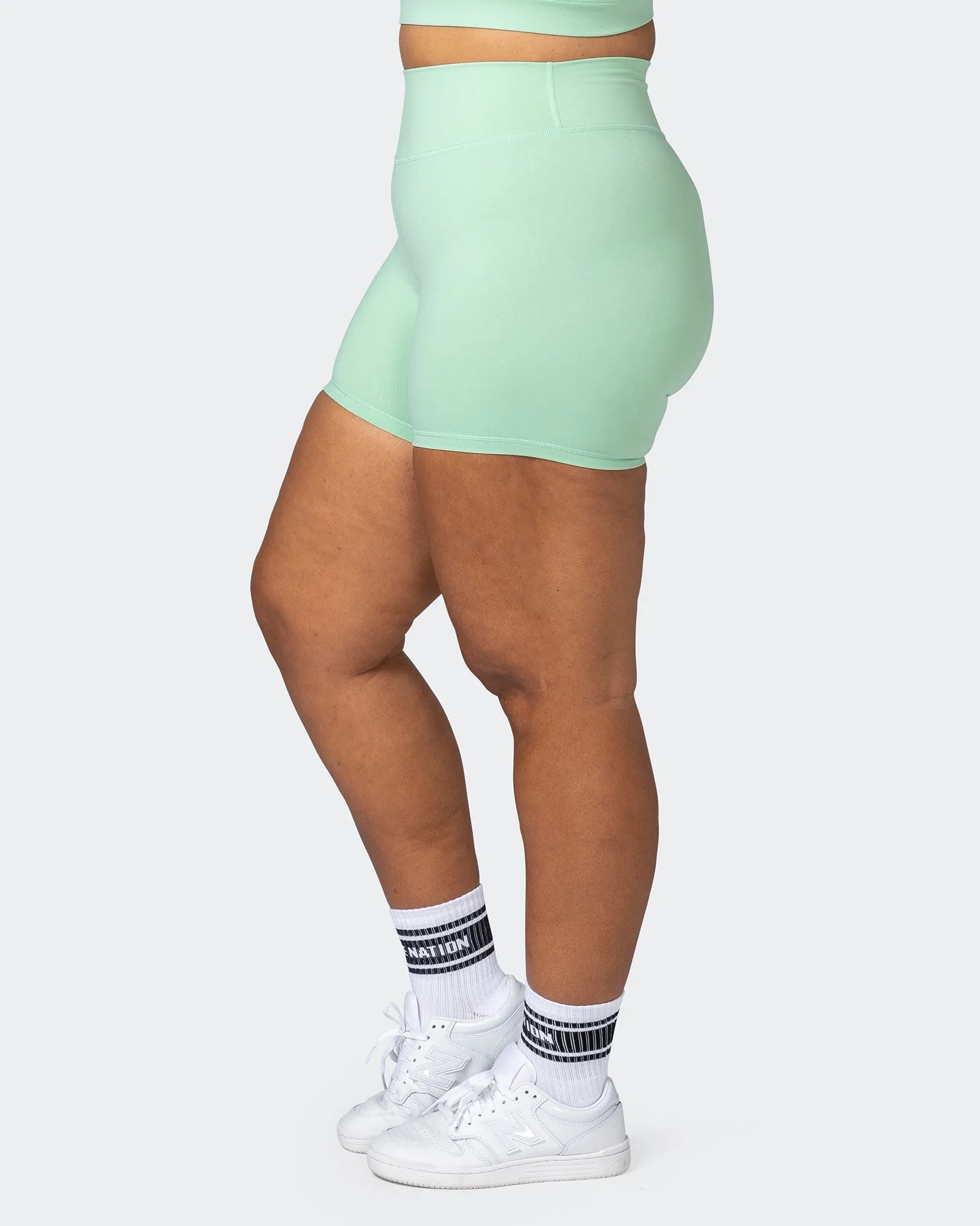 Signature Scrunch Bike Shorts - Pastel Green