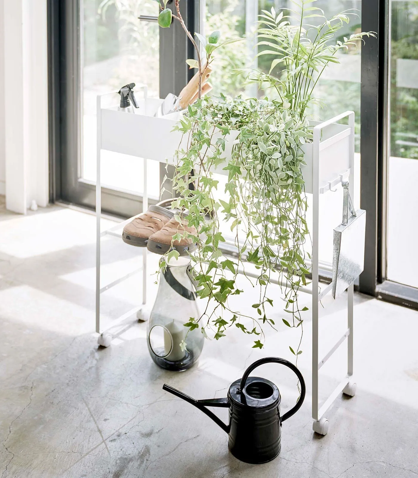 Steel Entryway Storage Cart (29.33" H)