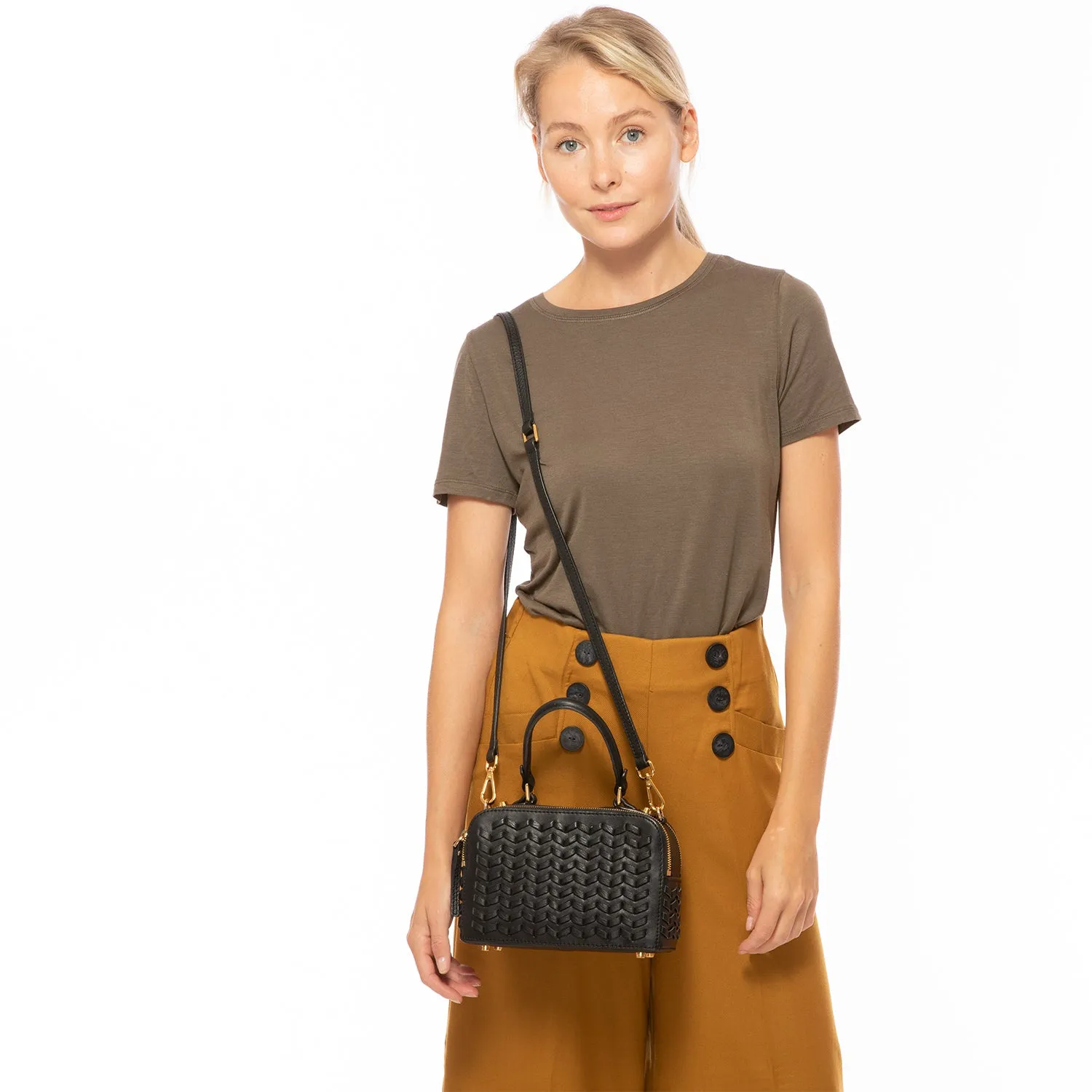 SUSU The Kayla Woven Leather Bag Black