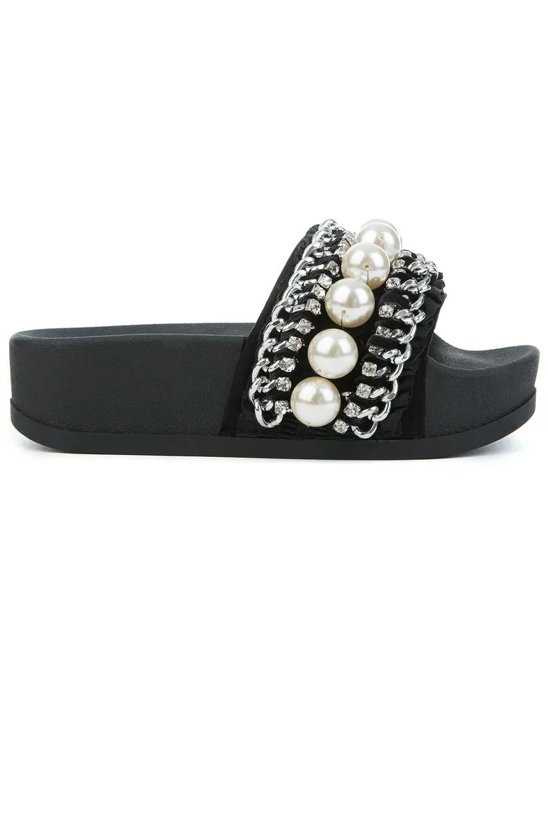 The EDIE-ST in Black Combo