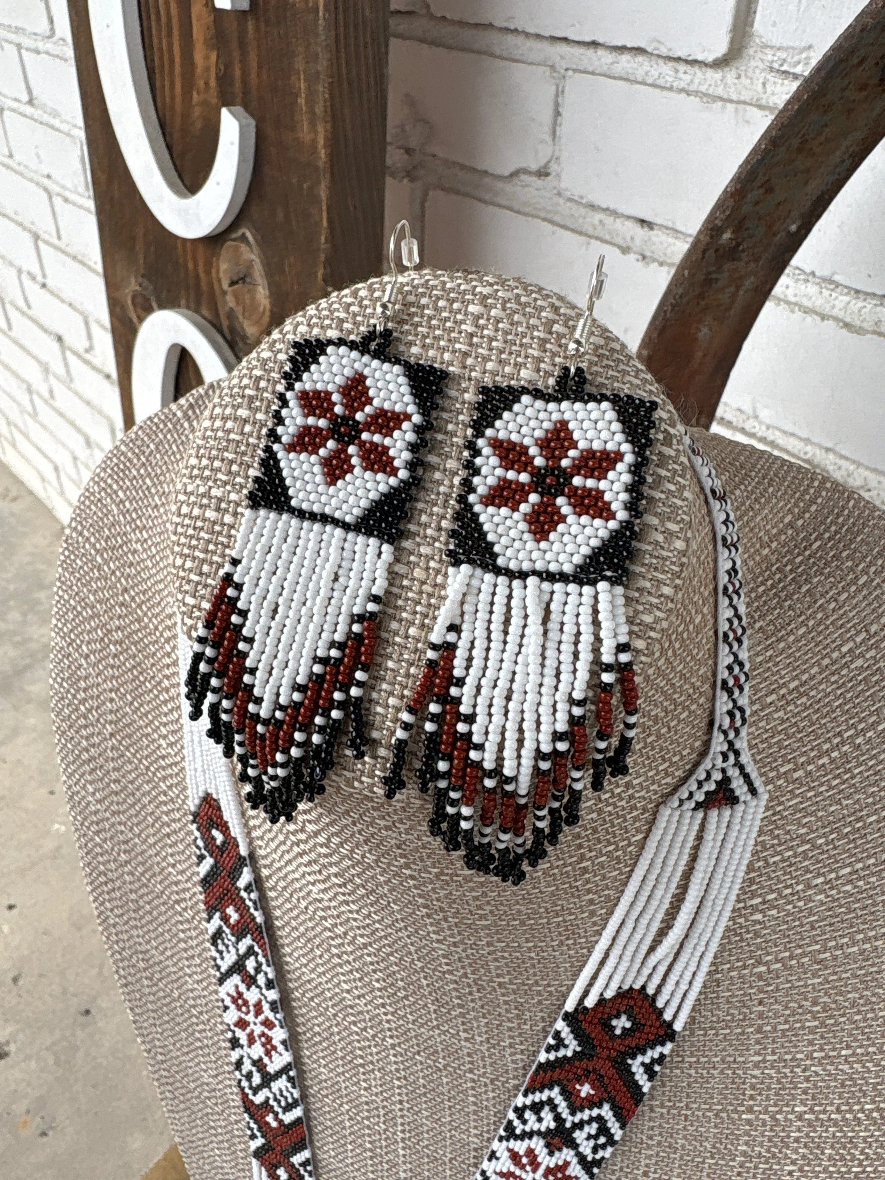 Trojans Necklace   Earrings SET