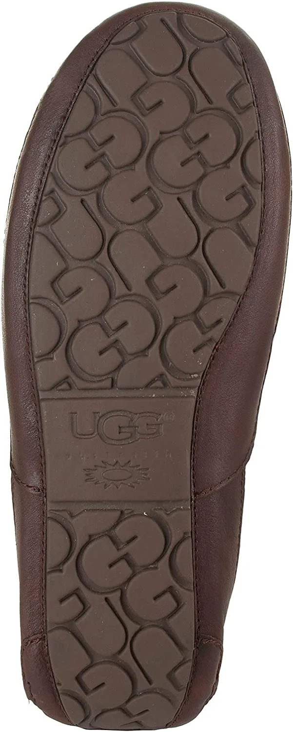 UGG Ascot