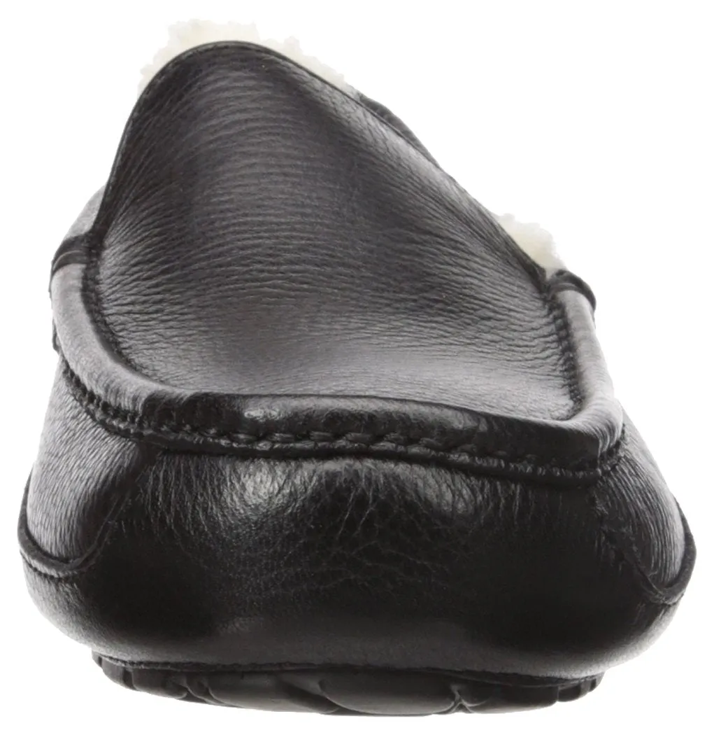 UGG Ascot