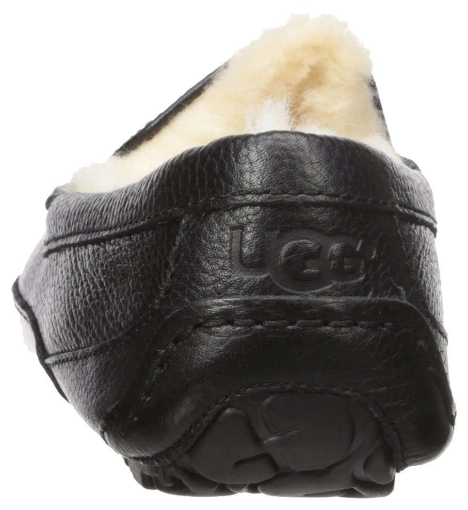 UGG Ascot