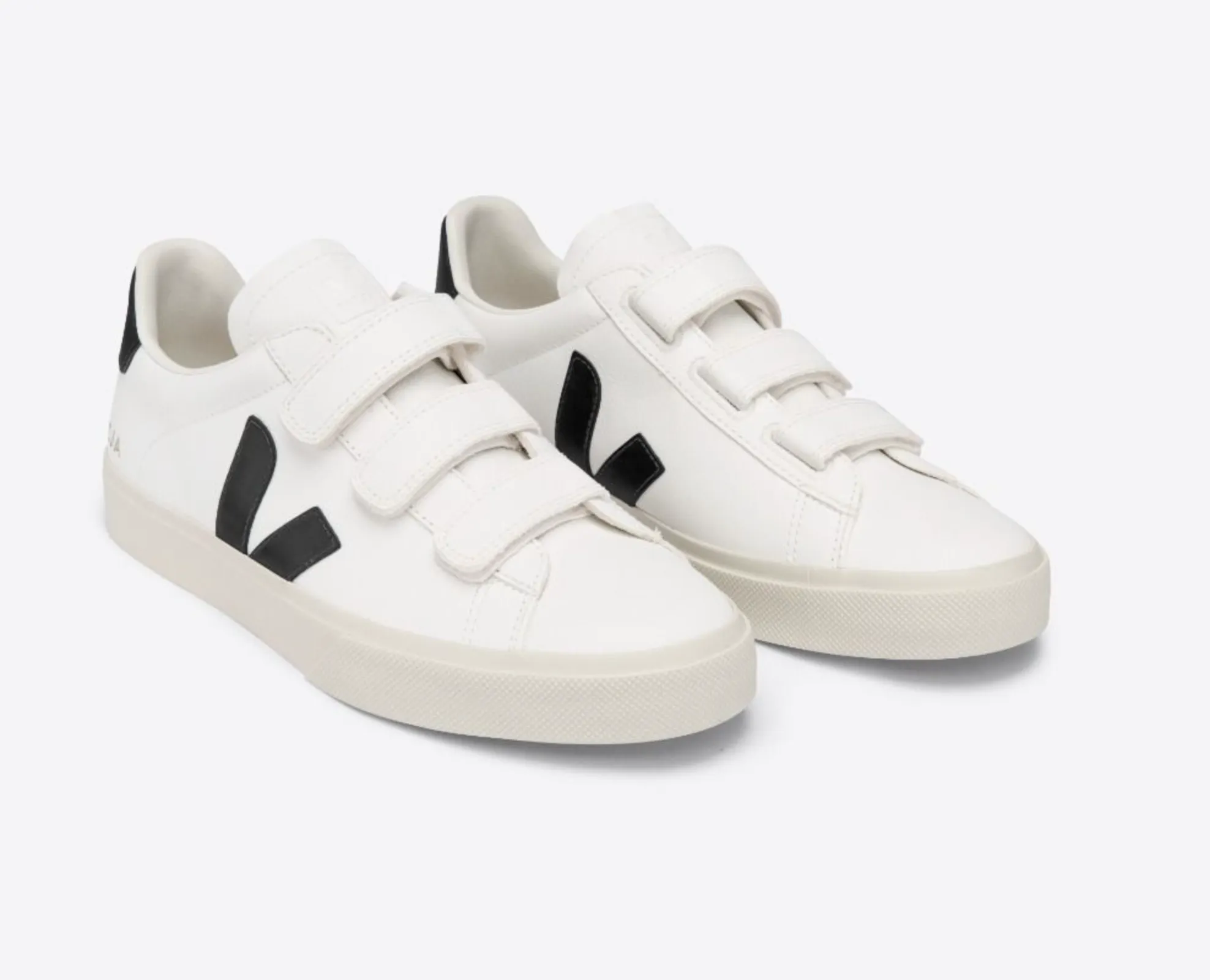 Veja Women's Recife Chromefree Leather White Black