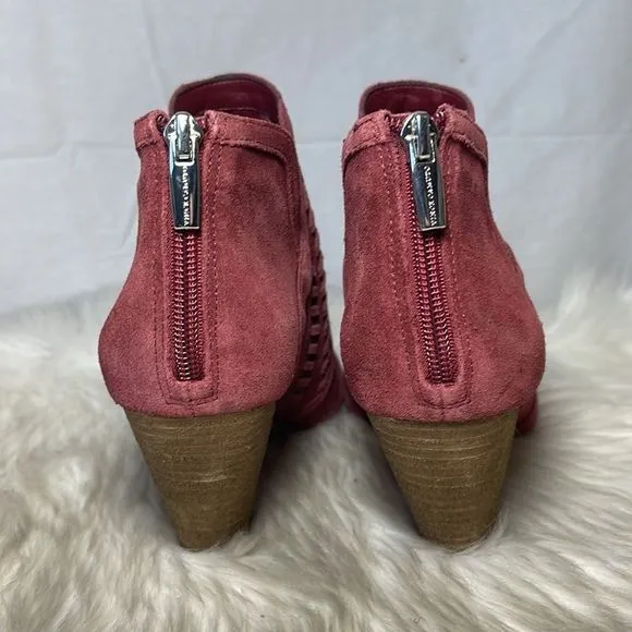 Vince Cameo Evelin Teaberry Suede Cone Heel Peep Tpe Shoes Sz 10 WIDE WIDTH