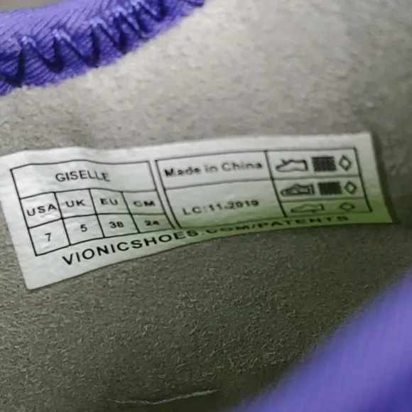 Vionic Giselle Comfort Seaker Size 7