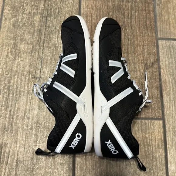 XeroShoes Women’s Black Prio Running‎ Shoes